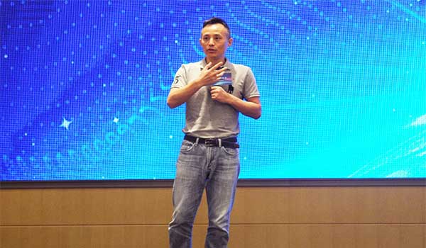 Cmp(冠军)官网 - 西甲希洪竞技主赞助商