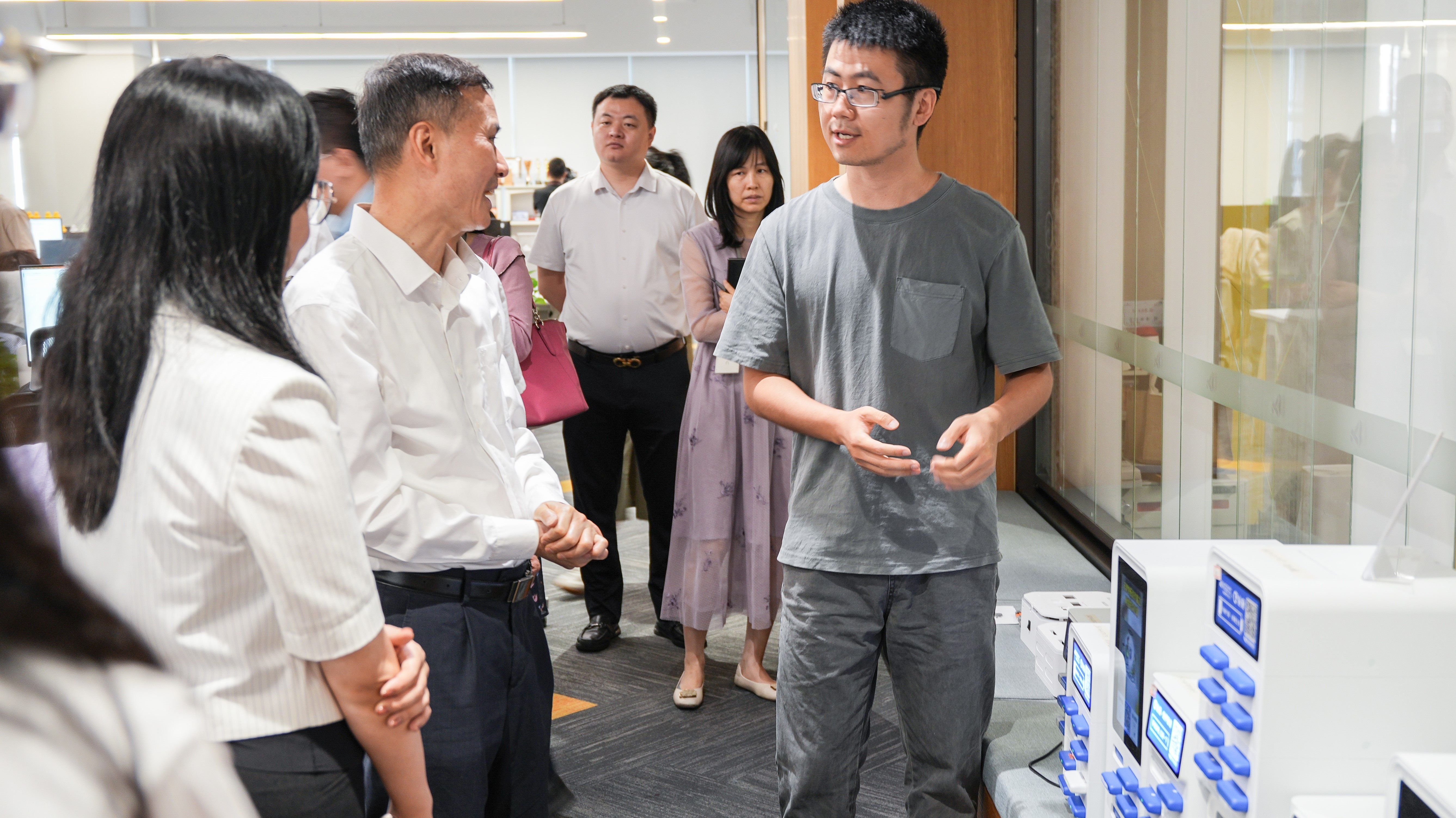 Cmp(冠军)官网 - 西甲希洪竞技主赞助商